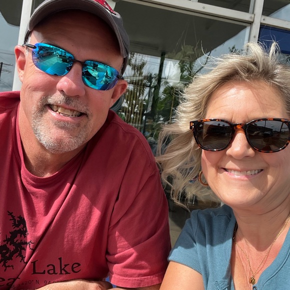 Meet your Posher, Kenna - Picture 1 of 1